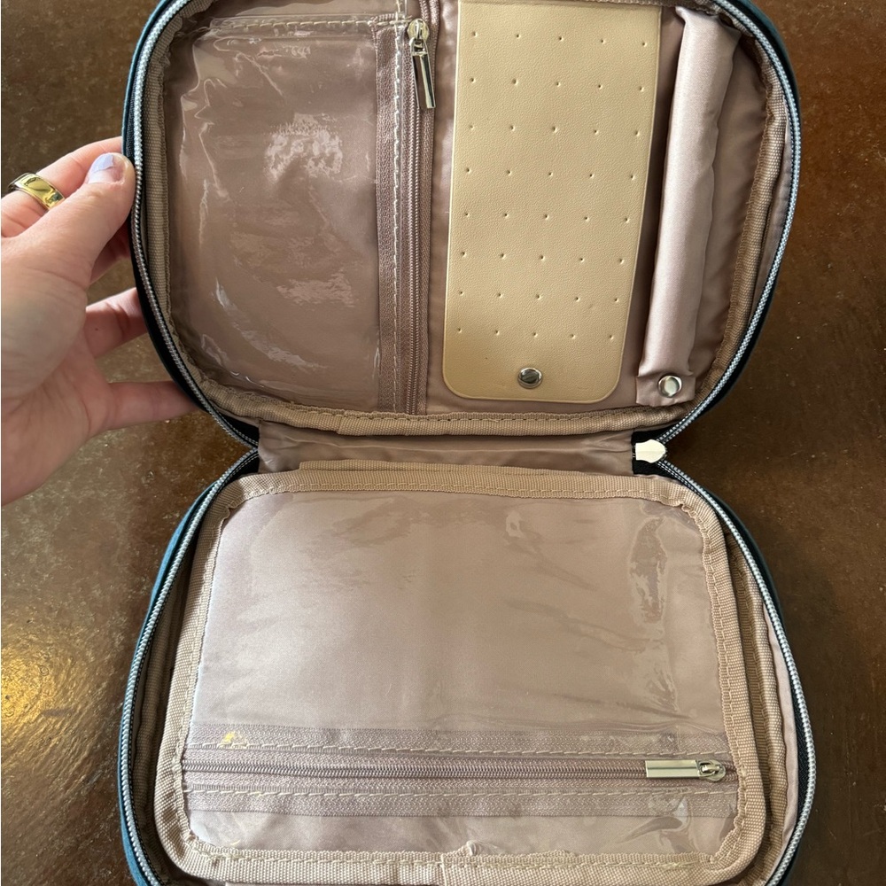 Blue Travel Jewelery Organizer